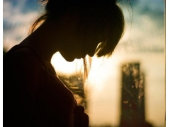 夫妻吵架，丈夫居然动手了，这是第一次，如何防止还有下一次呢？