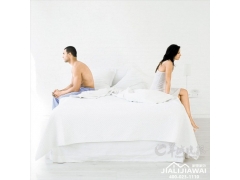 为什么现在很多中年夫妻会分床而睡？