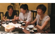 一年前我不顾父母反对与你成婚，一年后你记仇父母看不起出轨来回报我