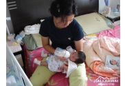 我妈照顾我月子 却变成了家里的“保姆“